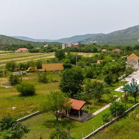 Holiday home House Ivan Neoric
